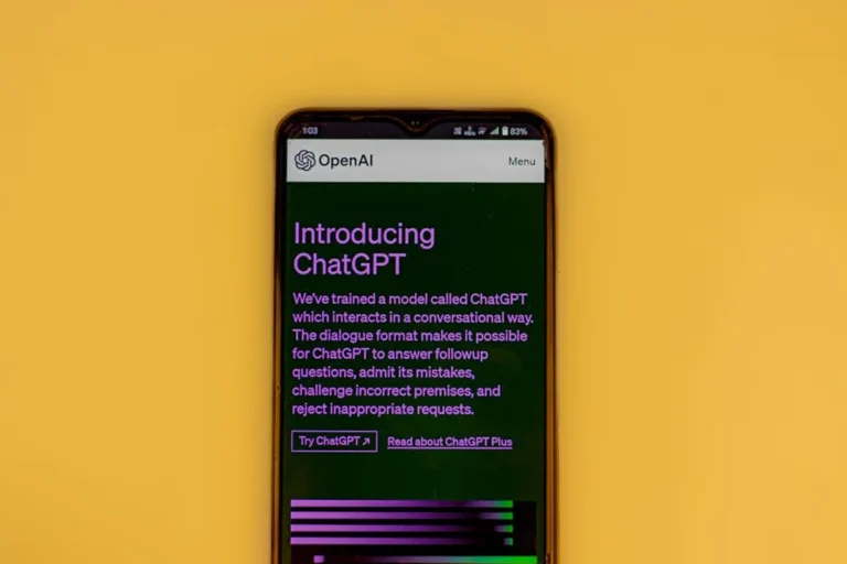 ChatGPT Alternatives vs Traditional Apps: Key Differences