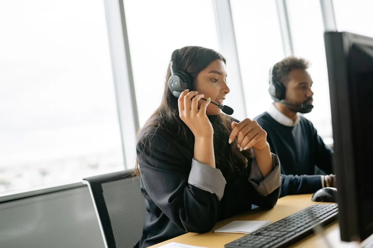 How AI Customer Support Bots Work Behind the Scenes